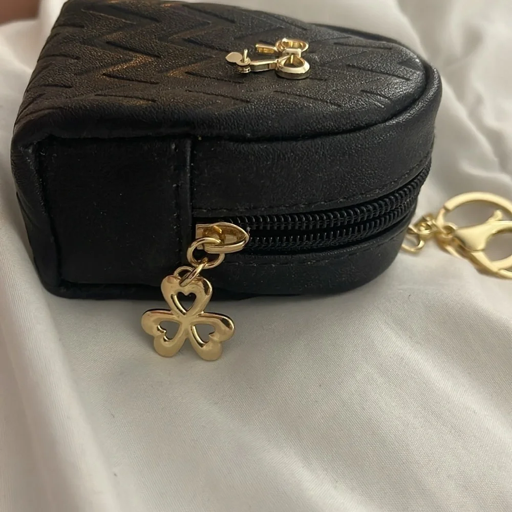 Key Chain purse - Picture 2 of 4